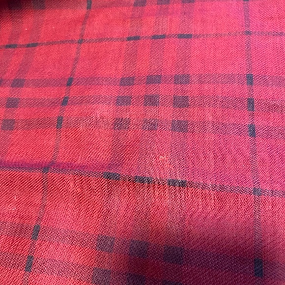 GOODBYE 🧣🧣Authentic BURBERRY London  scarf - Picture 8 of 10